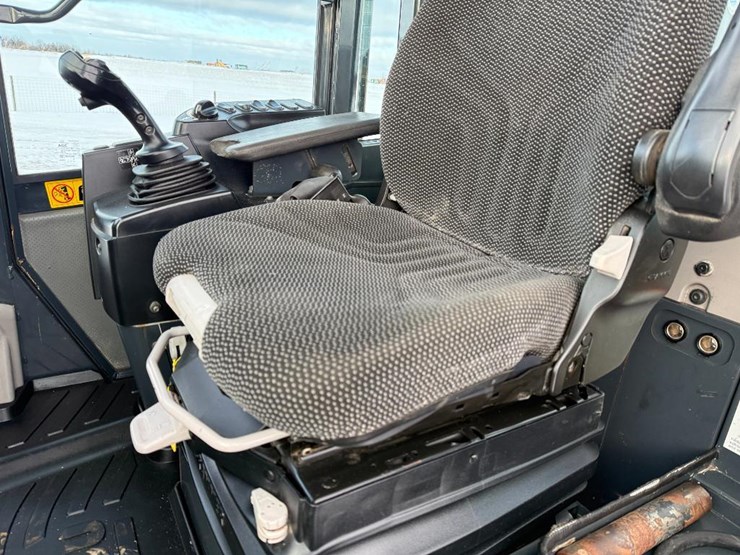 komatsu-wa320-7-image-51