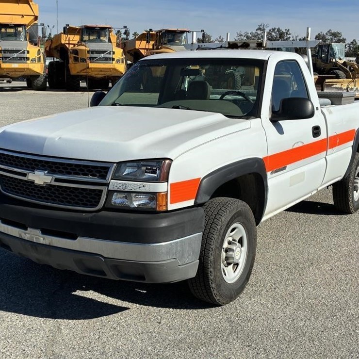 2005 CHEVROLET SILVERADO 2500