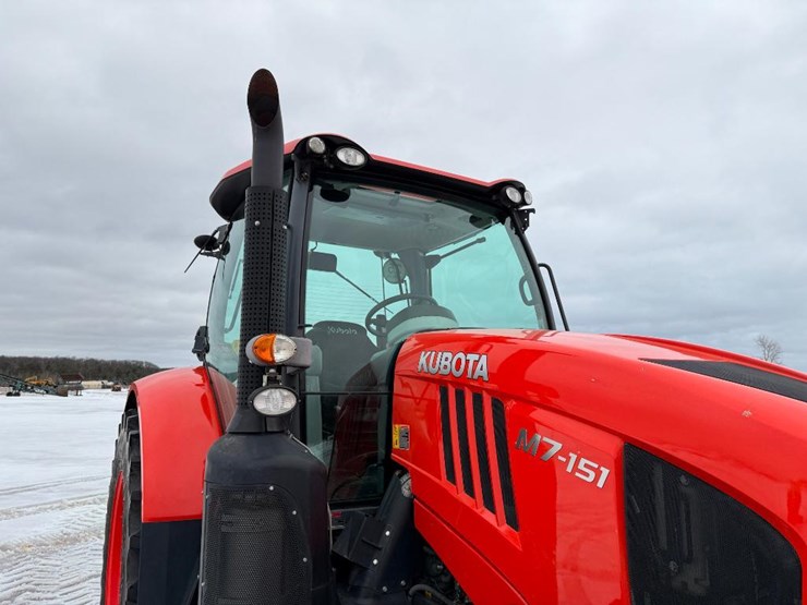 kubota-m7-151-image-19