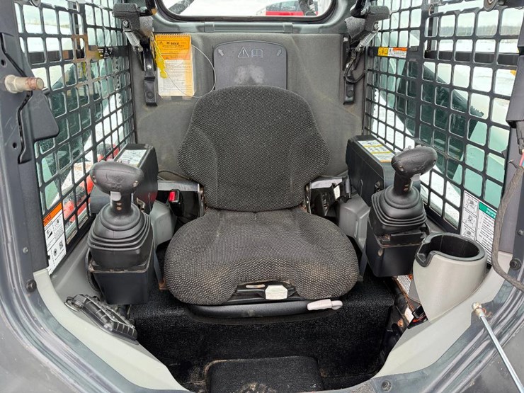 2018-bobcat-s770-image-24