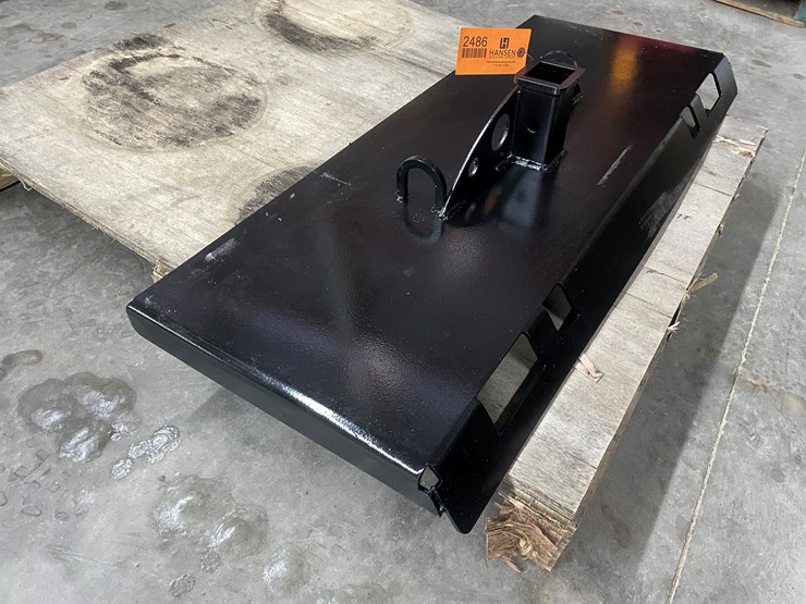 #2486-•-skid-steer-receiver-hitch-plate-with-half-moon-chain-hook-image-3