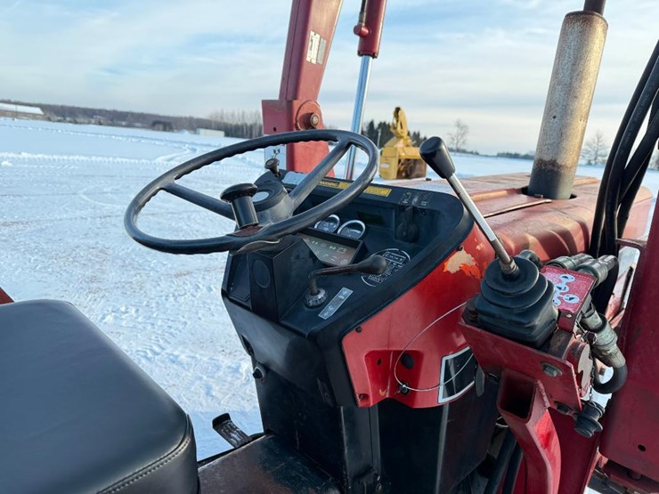 case-ih-485-image-38