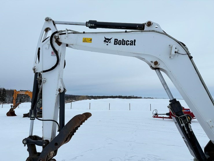 bobcat-e85-image-39
