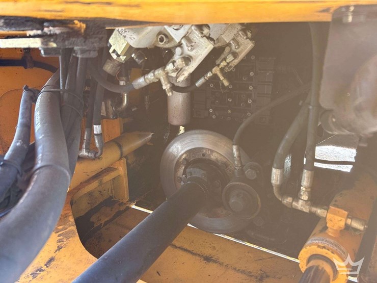 2025-hyundai-hl760-9a-image-24