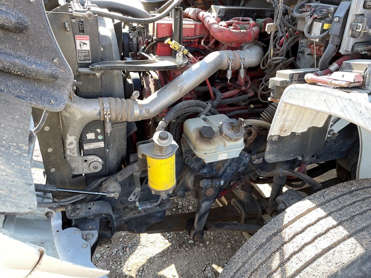 #1465-•-2013-freightliner-asphalt-truck-(has-mn-title)-image-7