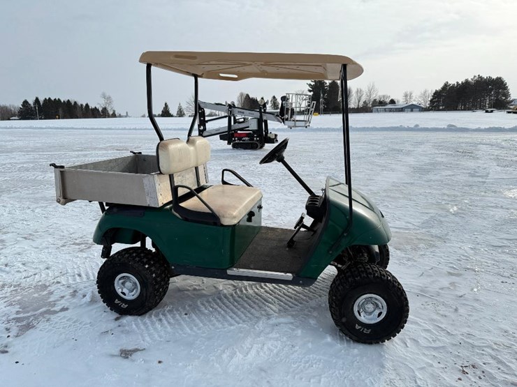 #109-•-lot-109-image-3