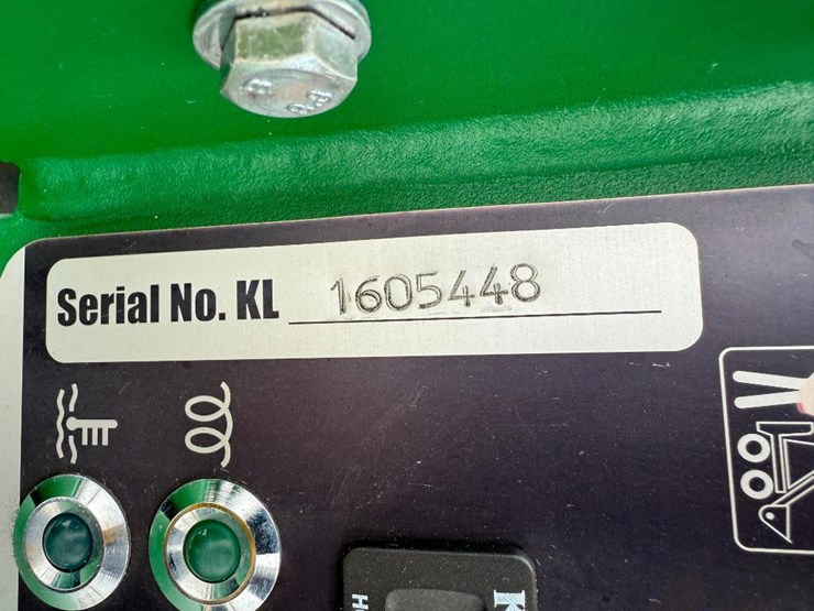 #87-•-lot-87-image-33