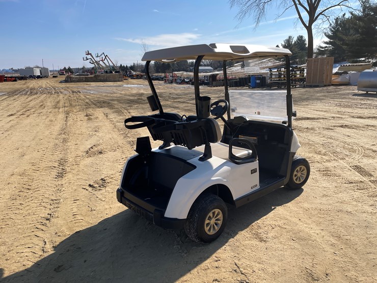 #204-•-2020-ez-go-rxv-electric-golf-cart-image-5