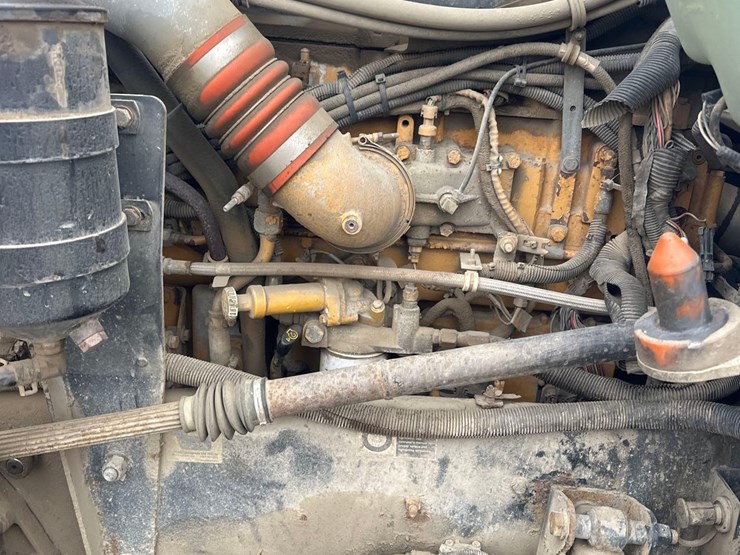 2005-kenworth-t300-image-24