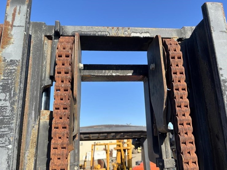 2000-yale-2000-image-14