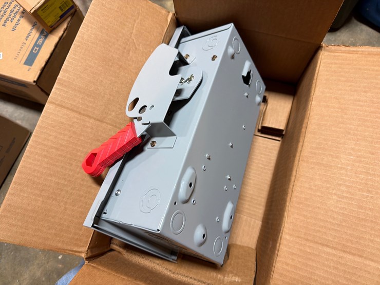 #99-•-siemens-safety-switch-image-5