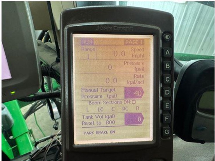 2004-john-deere-4710-image-58