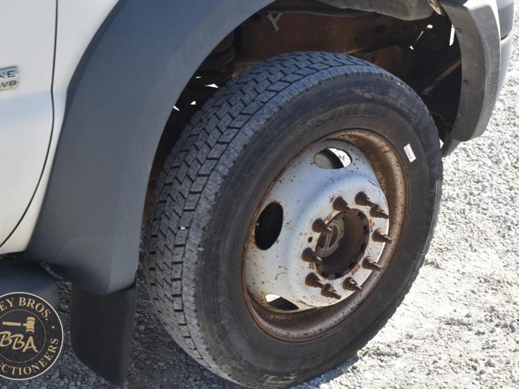 2006-ford-f450-image-48