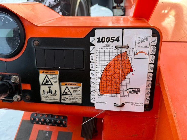 2018-sky-trak-10054-image-57