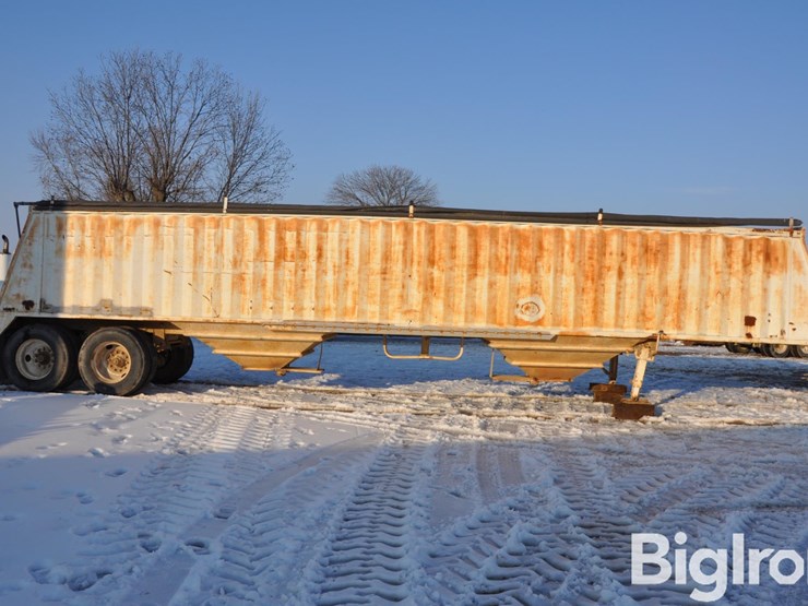 t/a-steel-grain-trailer-image-4