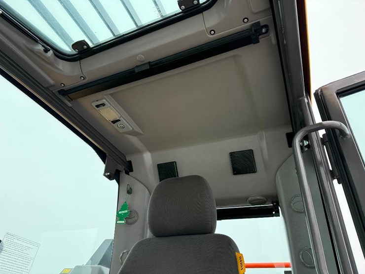 volvo-ec160el-image-60