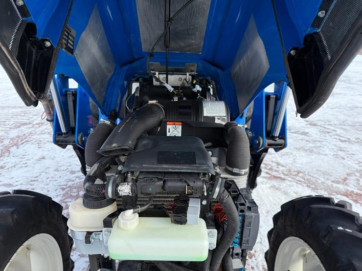 2023-new-holland-workmaster-60-image-40