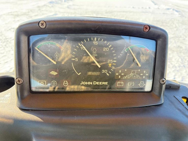 john-deere-110-image-56