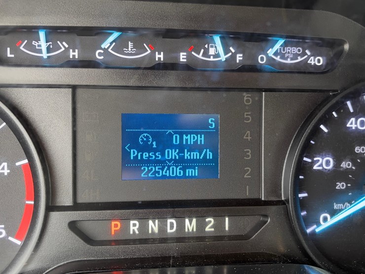 2019-ford-f550-image-18