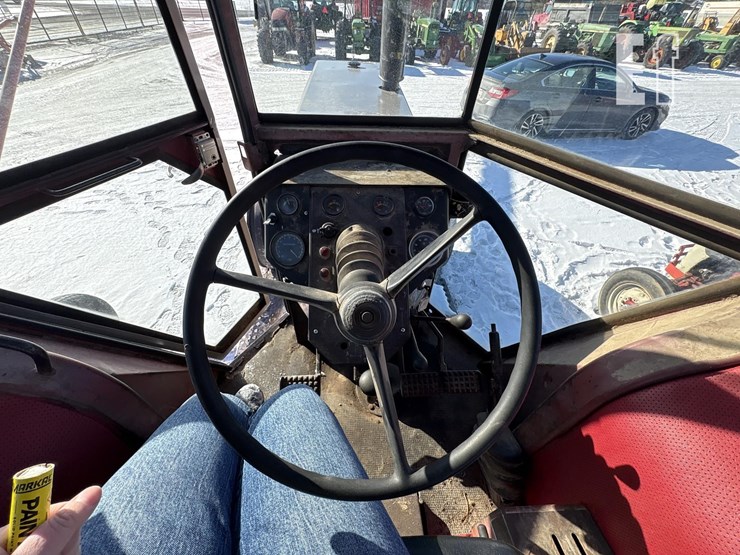 white-2-105-image-19