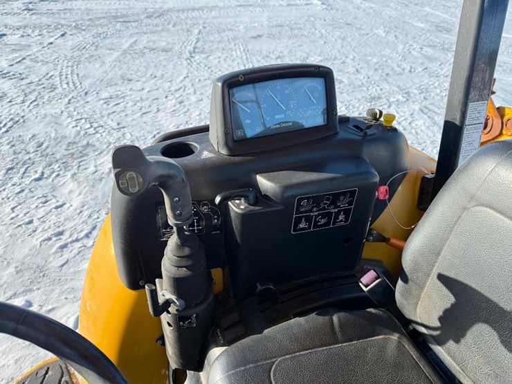 john-deere-110-image-48