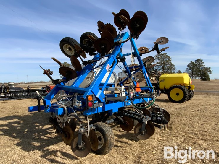 2011-dmi-4300-image-6