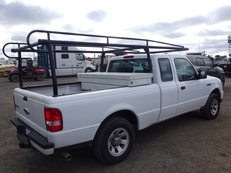 2011-ford-ranger-image-3