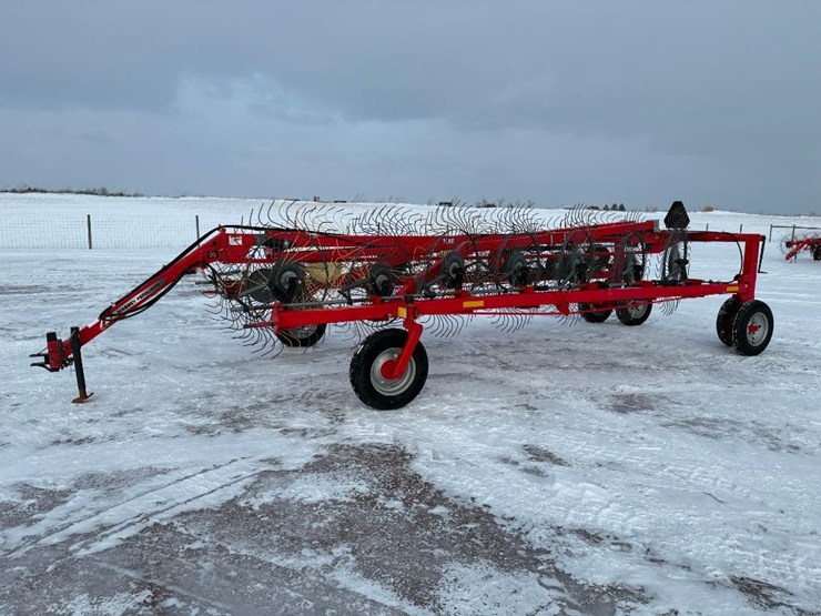 massey-ferguson-3986-image-1