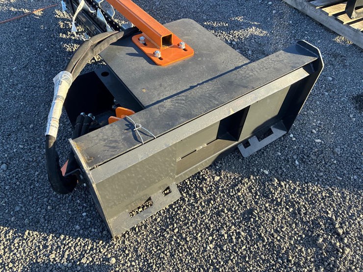 #115442-•-skidsteer-90"-trencher-image-6