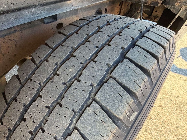 1999-chevrolet-1500-image-22