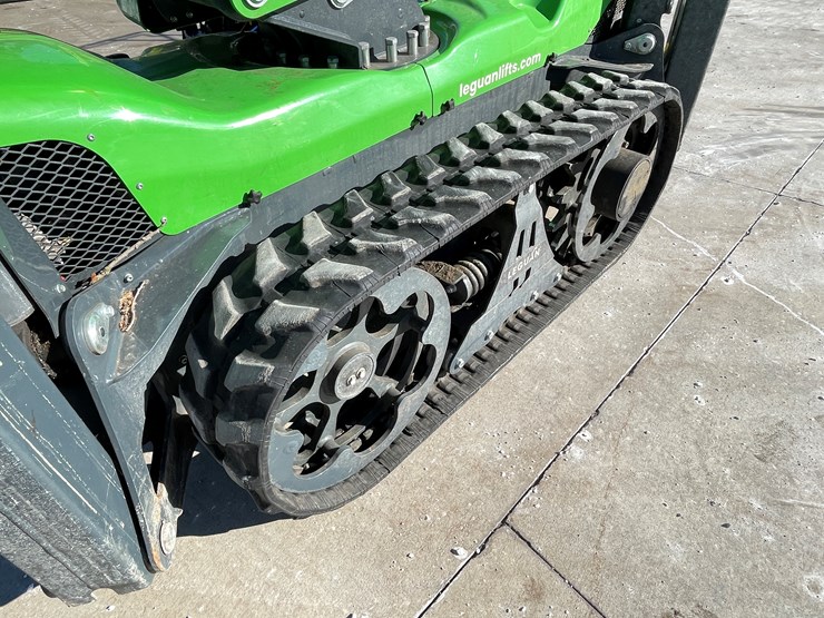 #103-•-2024-leguan-225-track-drive-articulating-boom-lift-image-36