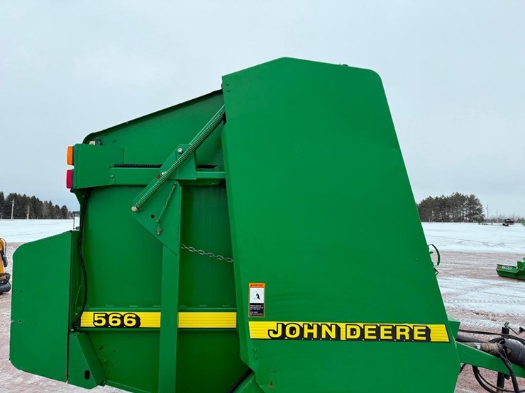 john-deere-566-image-17