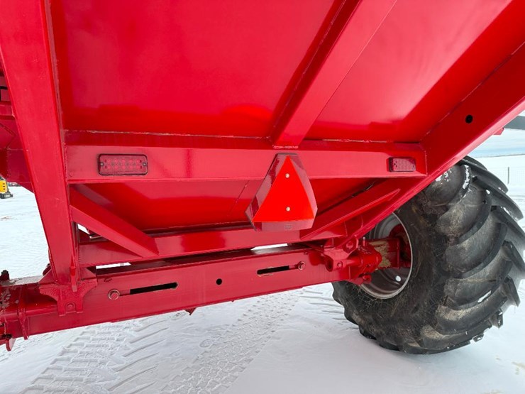 2021-unverferth-1060-image-14