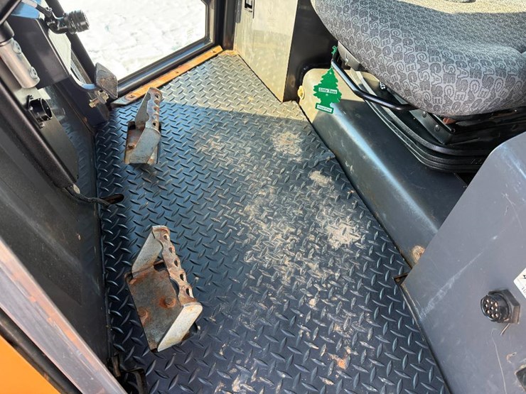 case-1150m-wt-image-48