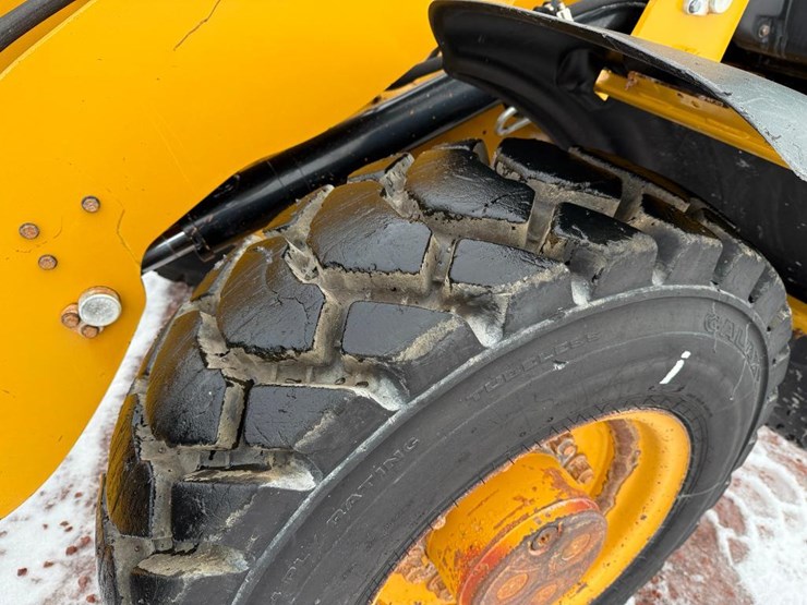 caterpillar-906m-image-9