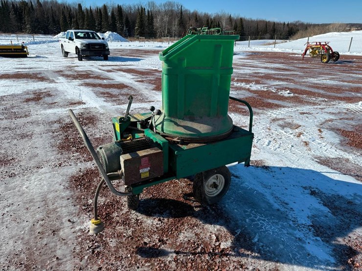 #355-•-lot-355-image-3