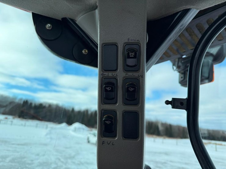 case-ih-maxxum-125-image-71