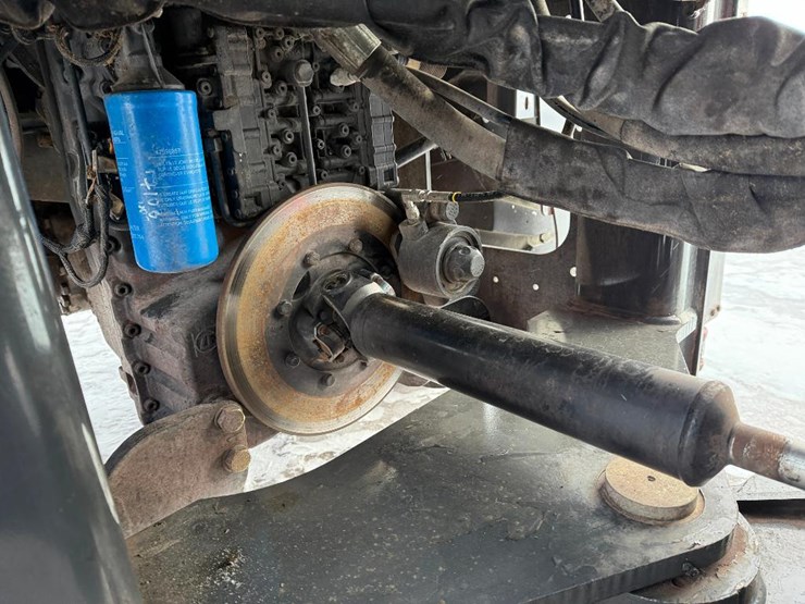 2019-case-621g-xt-image-29