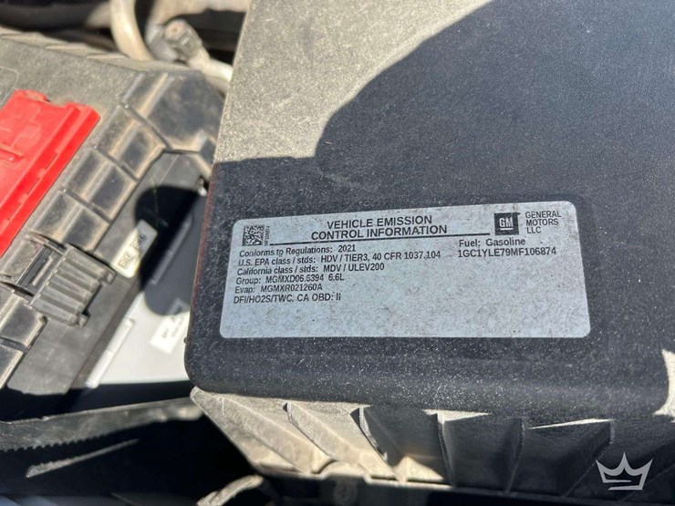 2021-chevrolet-silverado-2500hd-image-10