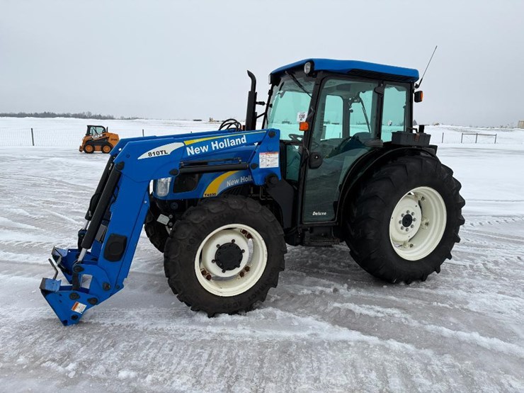 new-holland-t4030-image-1