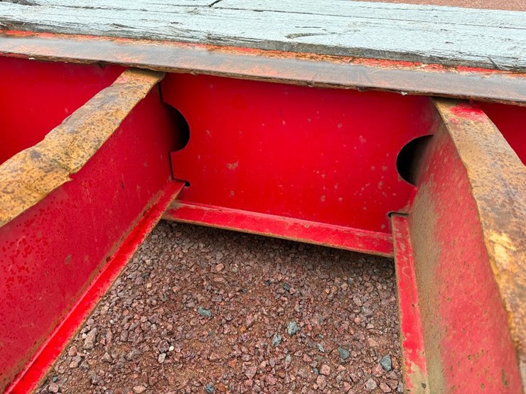 #8-•-lot-8-image-22