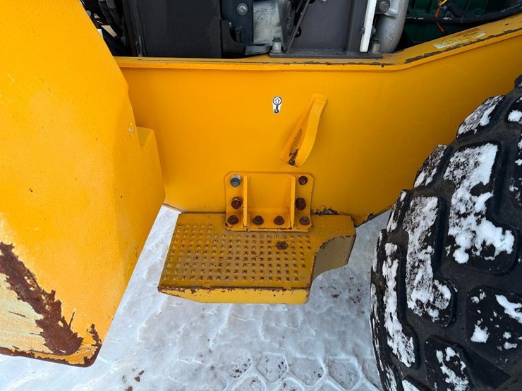 2015-volvo-l90g-image-55