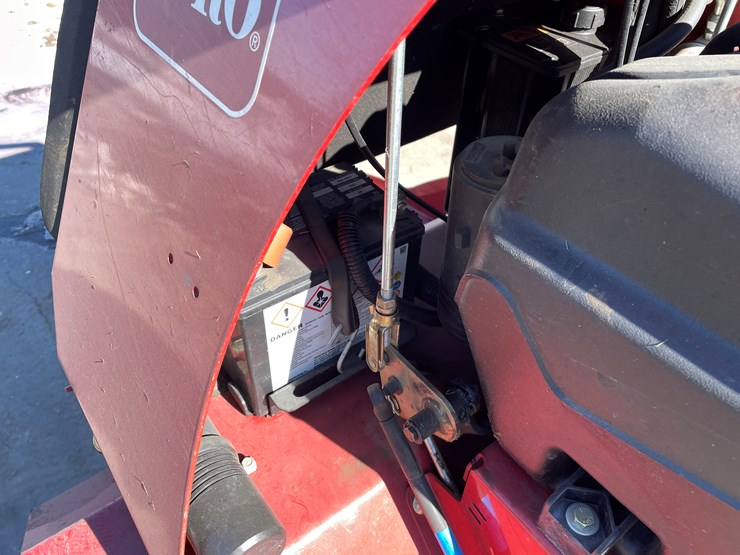 #153-•-toro-28"-aireator-image-28