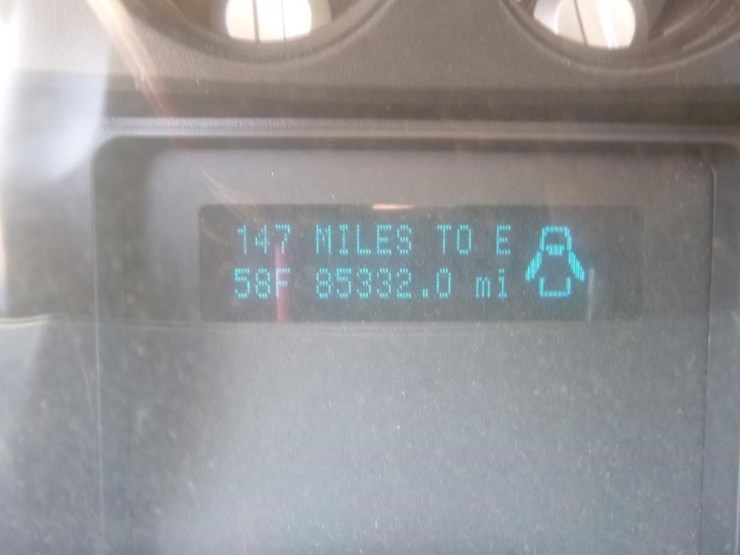 2011-ford-f550-image-27