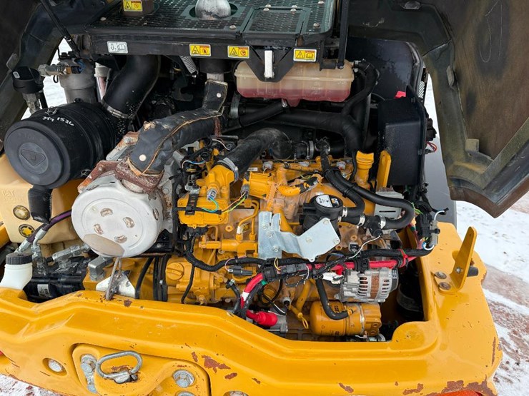 caterpillar-906m-image-24