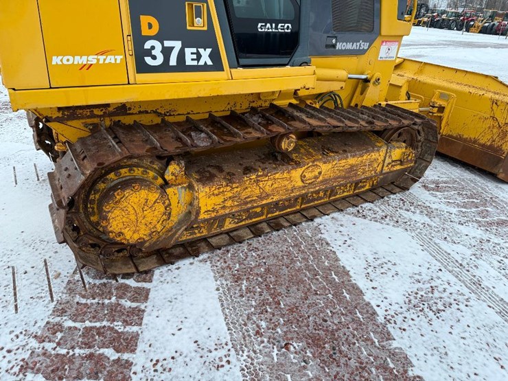 komatsu-d37ex-21-image-14