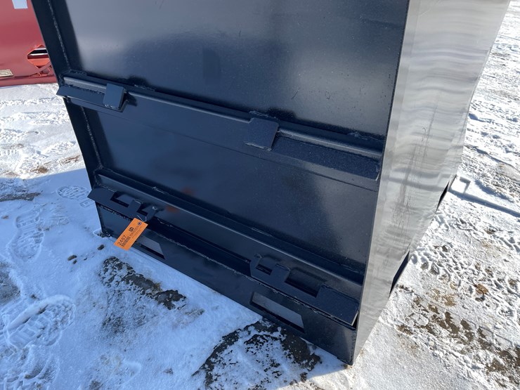 #2487-•-new-kc-trash-hopper-with-fork-pockets-image-14