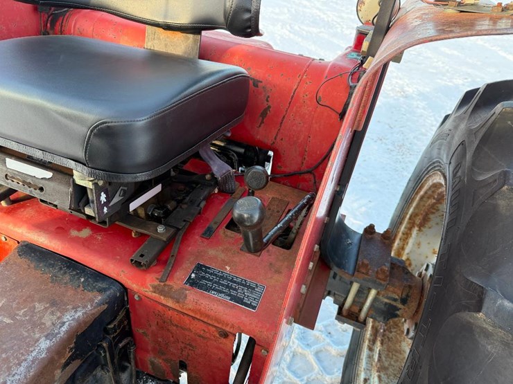 case-ih-485-image-32