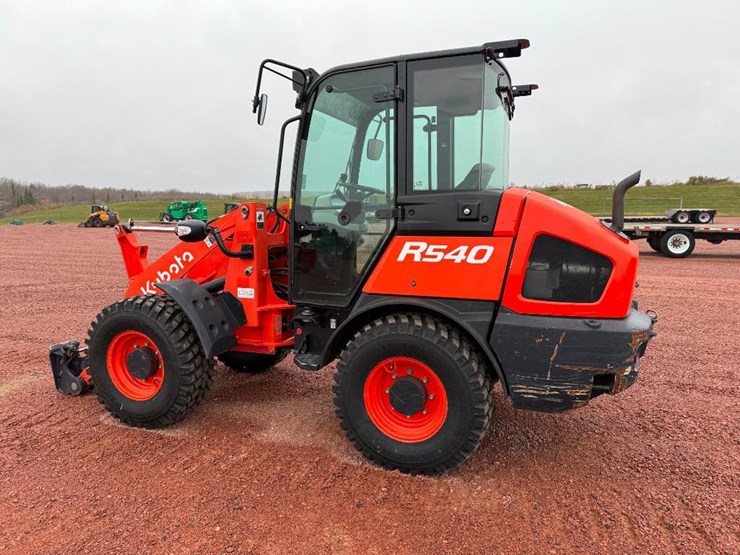 kubota-r540-image-6