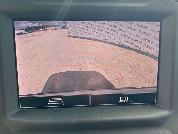 2023-chevrolet-silverado-1500-image-17